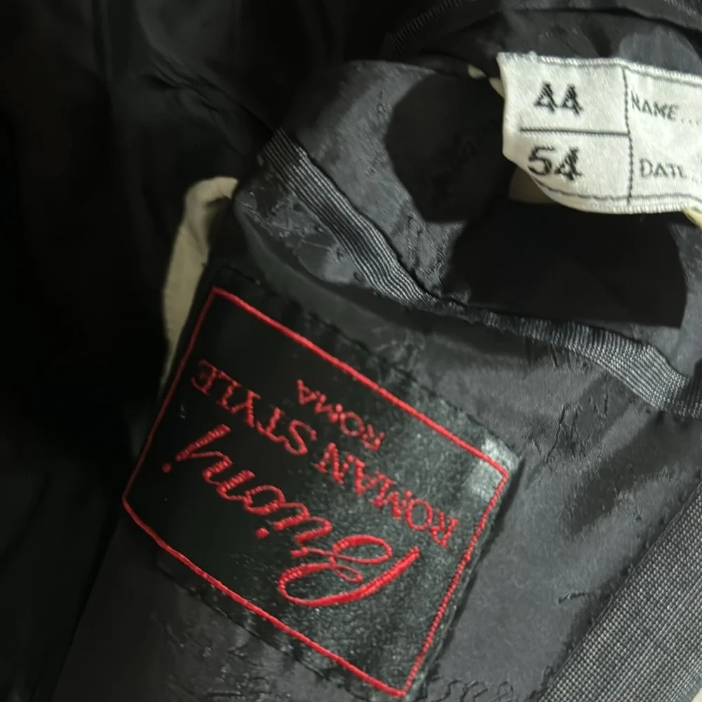 Brioni Double Breasted Blazer 44R excellent Condition - Picture 3 of 5